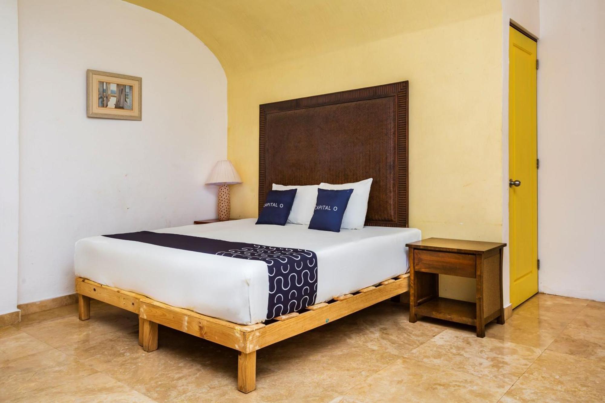 Capital O Cancun International Airport 24 7 Εξωτερικό φωτογραφία