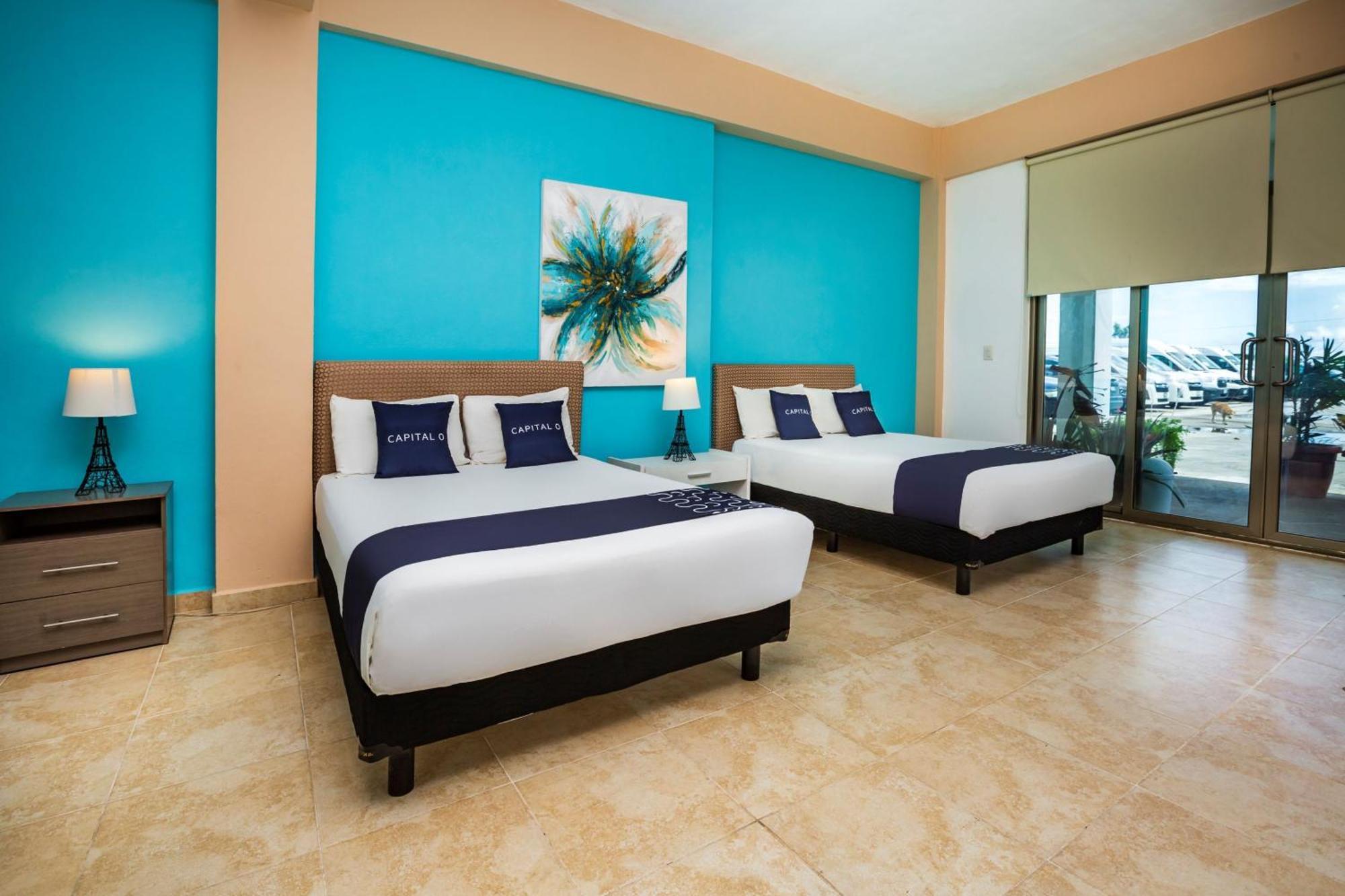 Capital O Cancun International Airport 24 7 Εξωτερικό φωτογραφία