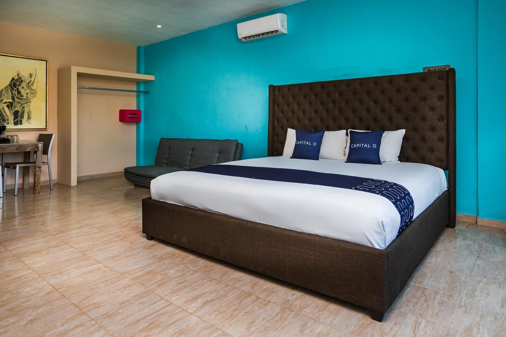 Capital O Cancun International Airport 24 7 Εξωτερικό φωτογραφία